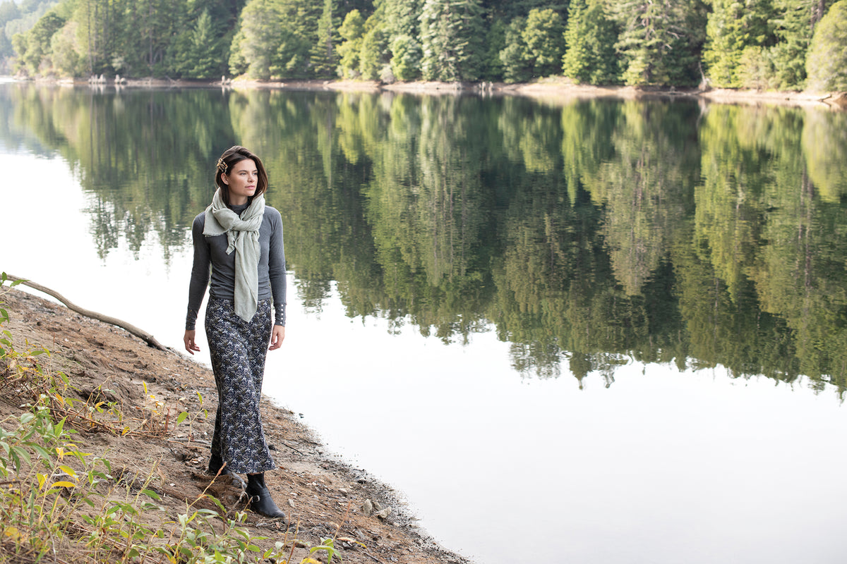 Layers, Cardigans, and Masks: Fall Fashion Tips in California